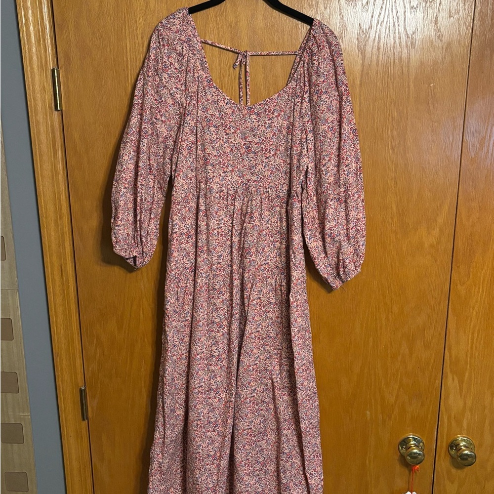 Universal Thread Floral Long Sleeve Dress - Pink and Red